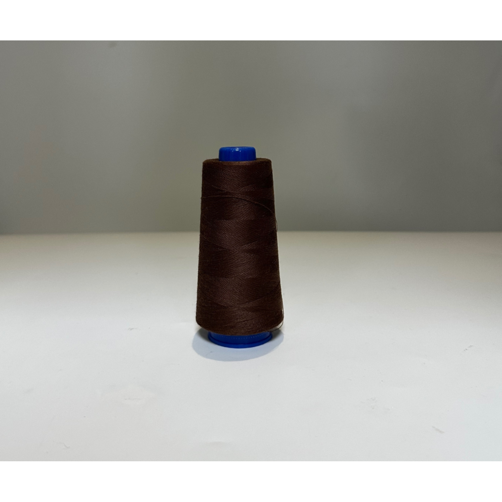 Universal Serging thread 2000 yards