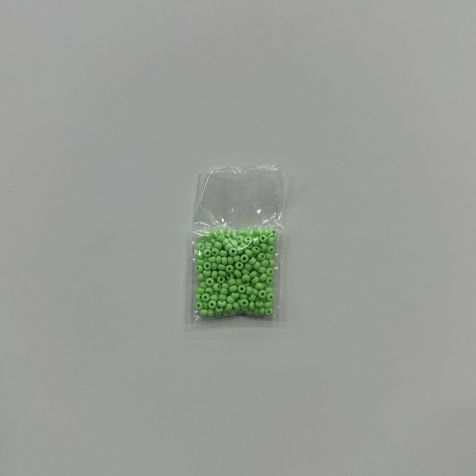 Ponybead (13 grams) Neon Green 6/0 Opaque