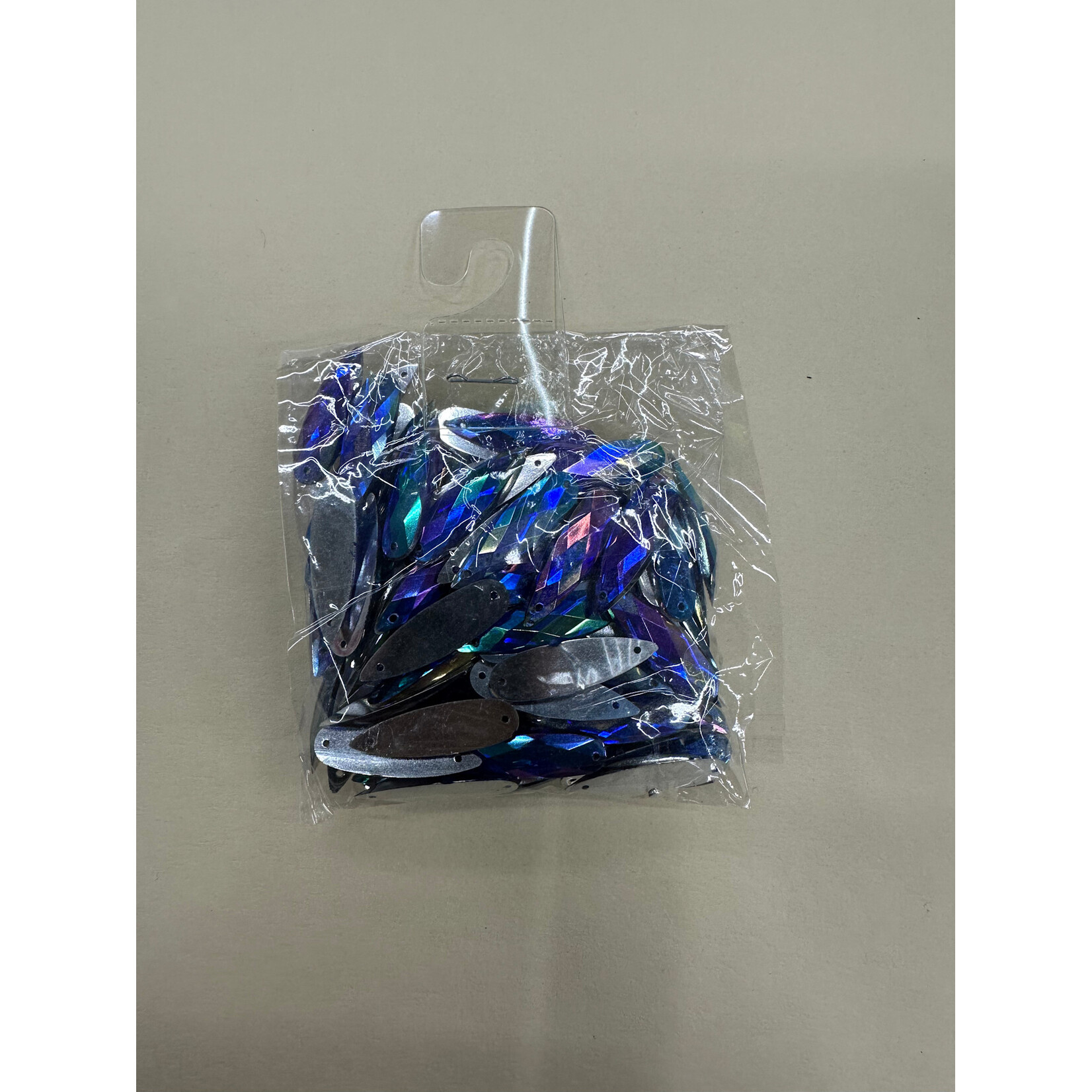 Crystal AB 8 x 28mm Sapphire Blue