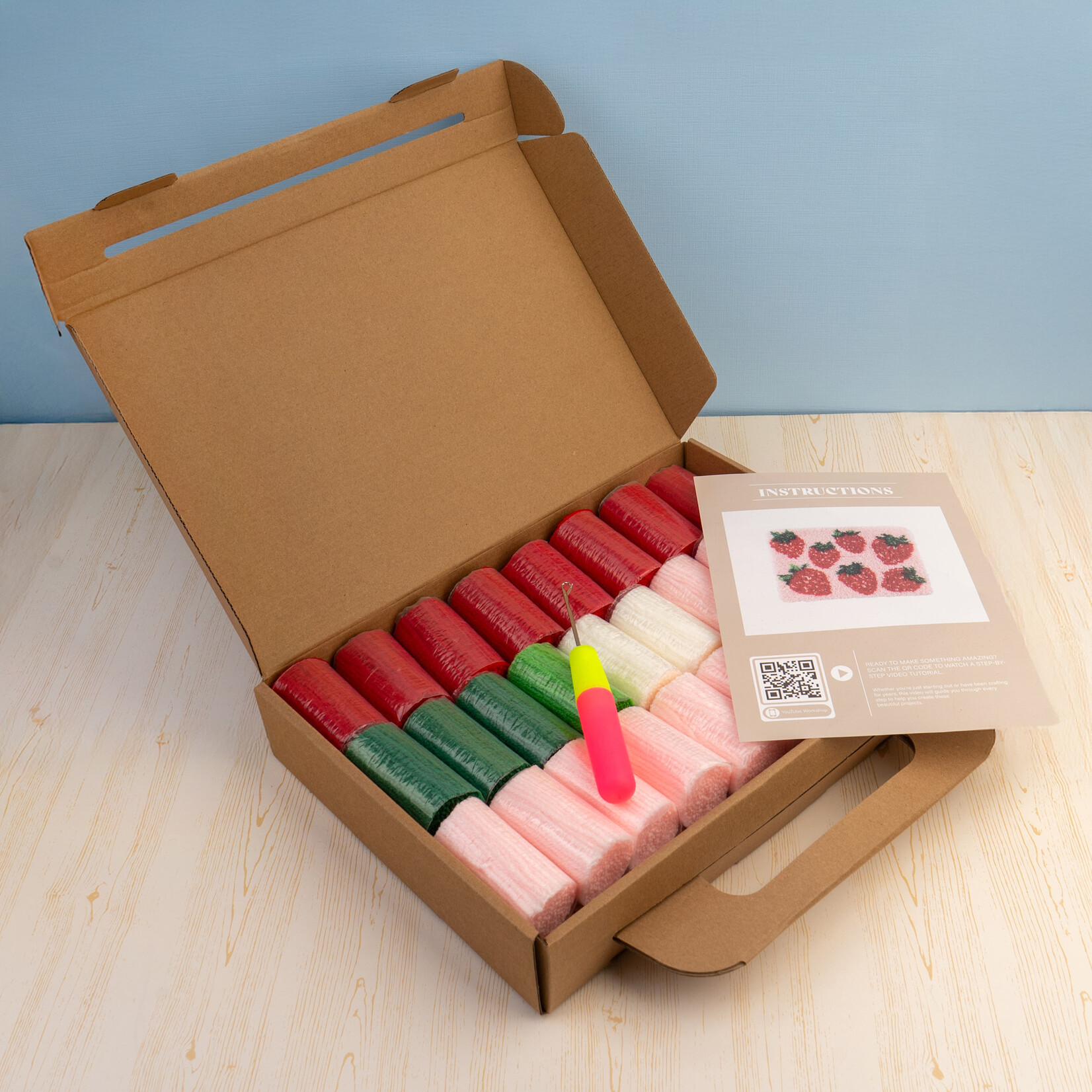 Strawberry Rug - Latch Hook DIY Kit 29pcs Multicolor