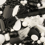 Craft Beads Wood Beads w/Elastic/Nylon cord 90g White and Black