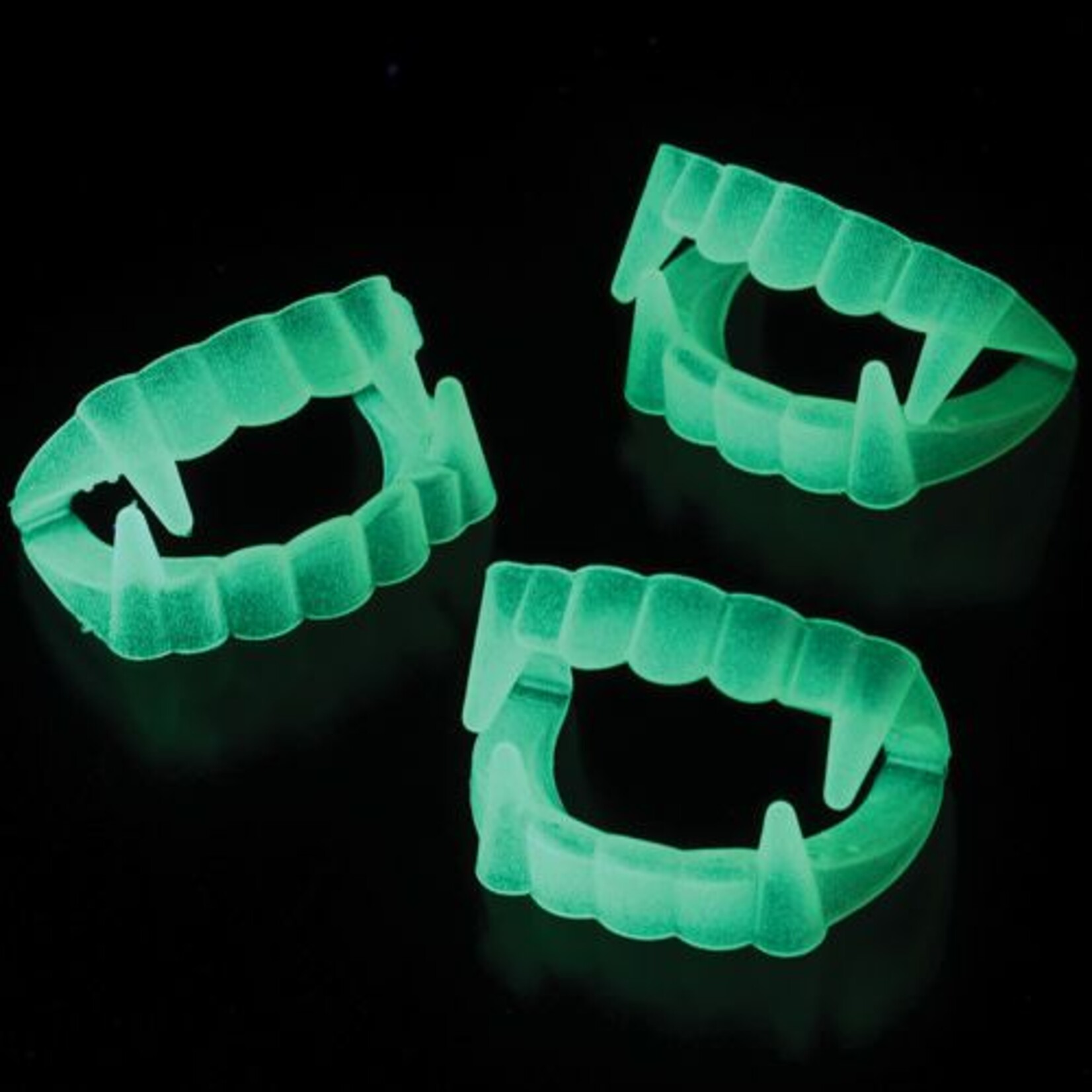 Glow In The Dark Vampire Fangs 2 Inches