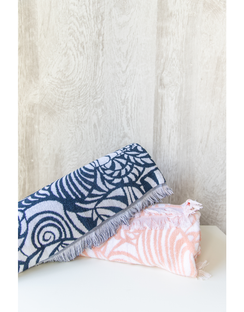 Seashells Beach Towel - Pink