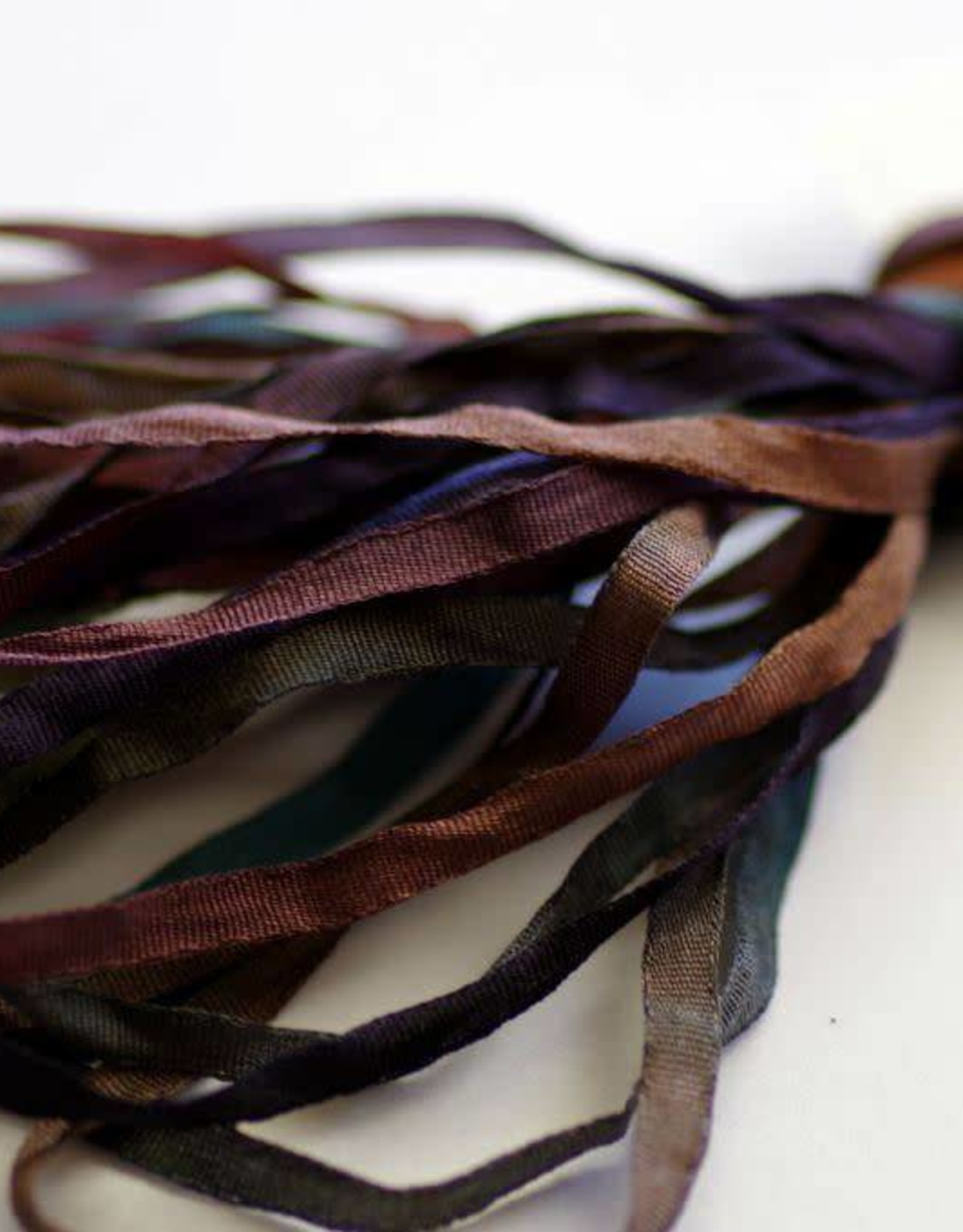 Thread Gatherer Silken Ribbon - 4mm