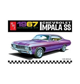AMT AMT981 1/25 1967 CHEVY IMPALA SS PLASTIC MODEL KIT