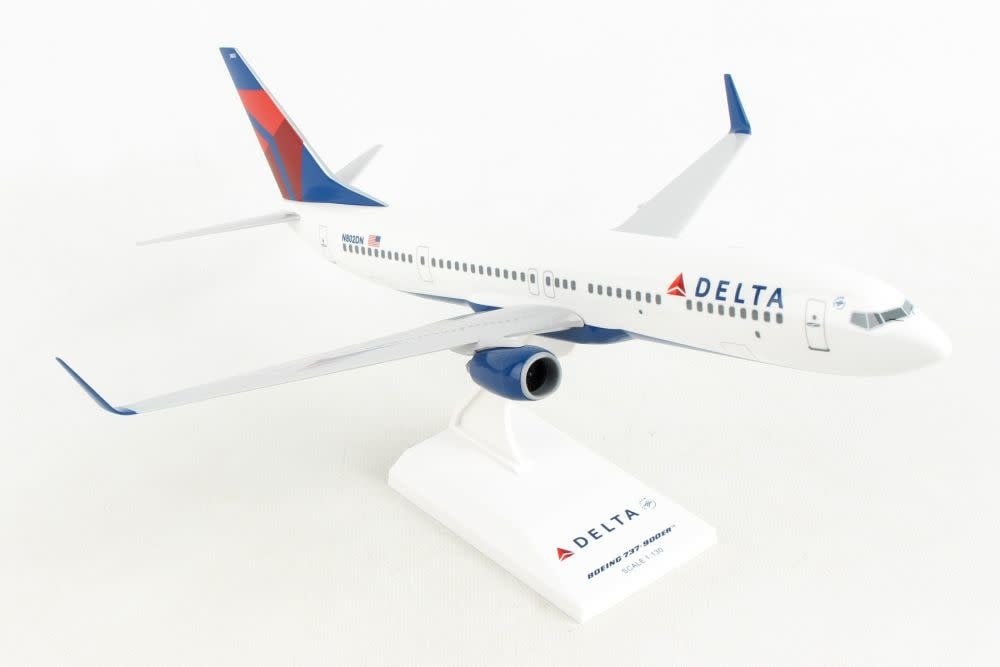 SKR826 1/130 DELTA 737-900 NEW LIVERY