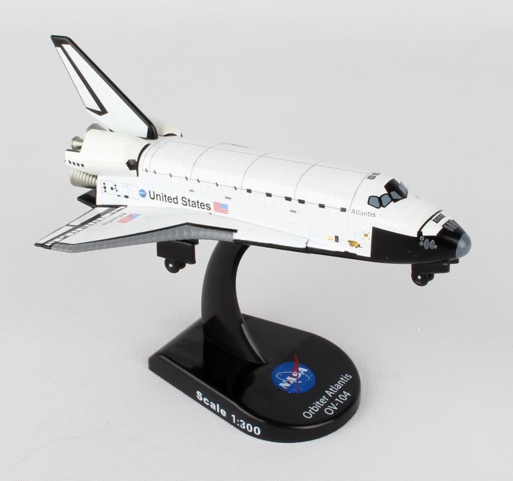 PS5823-1 1/300 ORBITER ATLANTIS MODE