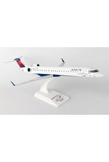 SKYMARKS SKR903 1/100 DELTA ENDEAVOR AIR CRJ900