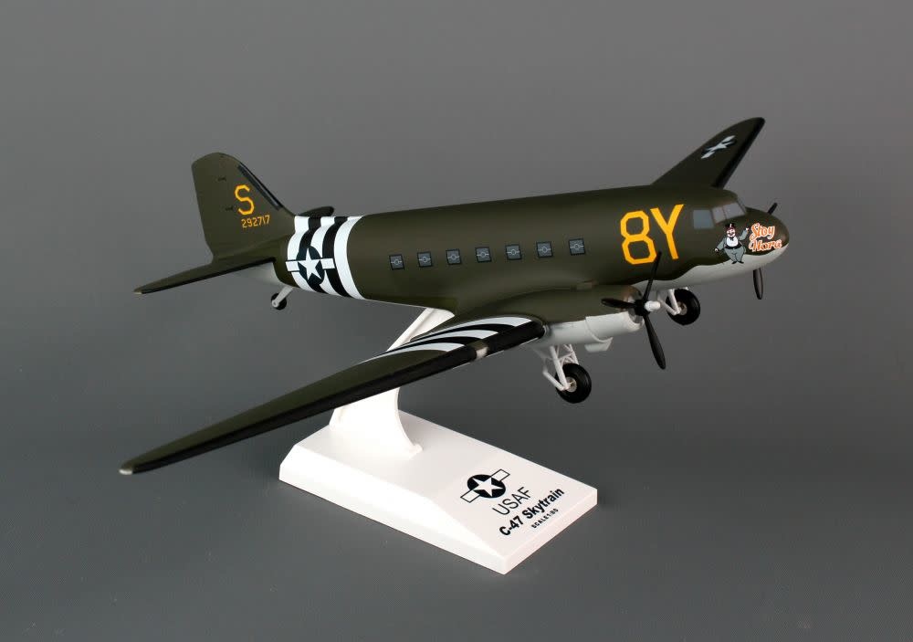 SKR690 1/80 C-47 STOY HORA