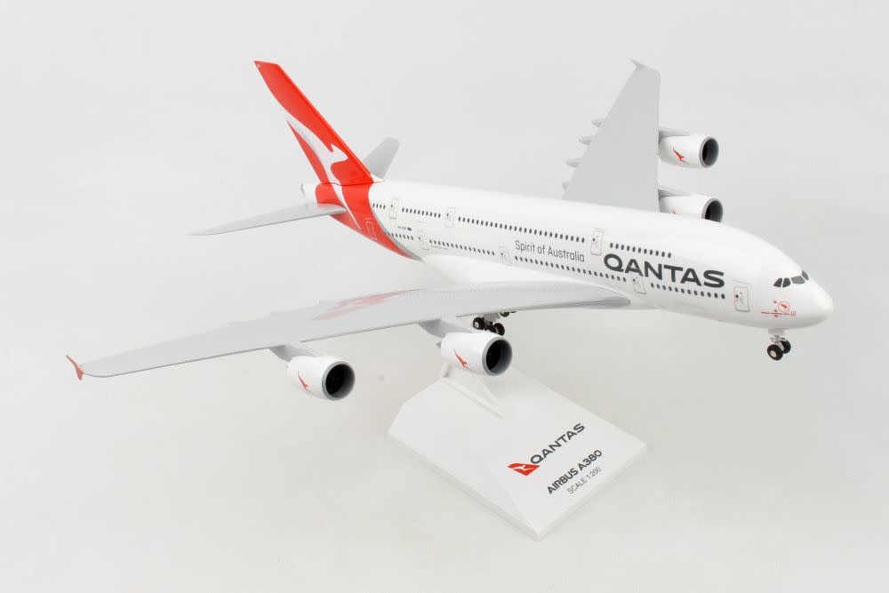 QANTAS エアバス A380 1:200 スケール 模型 未組立品 希少品 skymarks-skr1000-1-200-a380-