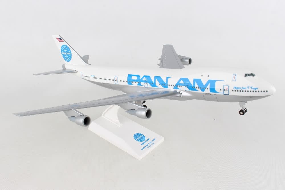 SKR998 1/200 PAN AM 747-100 JUAN TRIPPE W/ GEAR