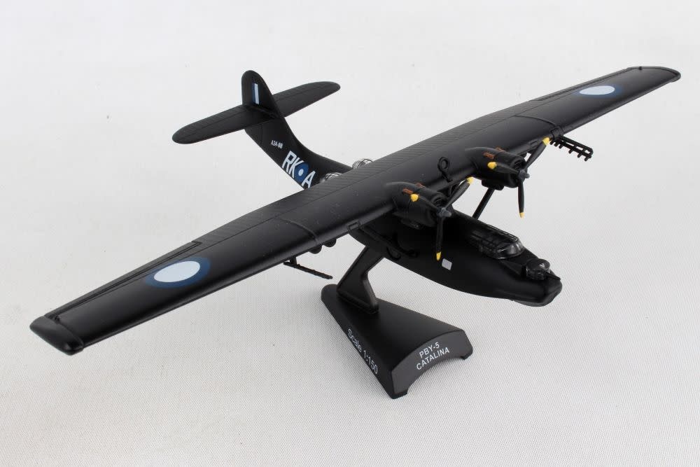 PS5556-6 1/150 PBY-5 CATALINA BLACK CAR RAAF