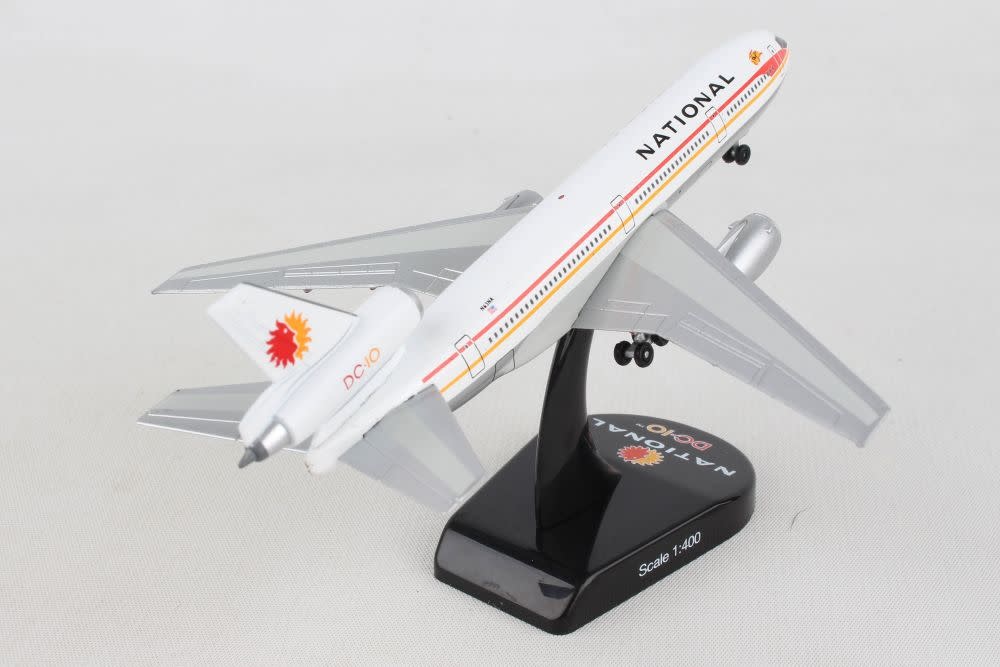 PS5820-2 1/400 NATIONAL DC-10*