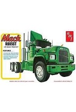 AMT AMT1039 1/25 MACK R685ST SEMI TRACTOR