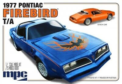 MPC916M 1/25 1977 PONTIAC FIREBIRD CONVERTIBLE