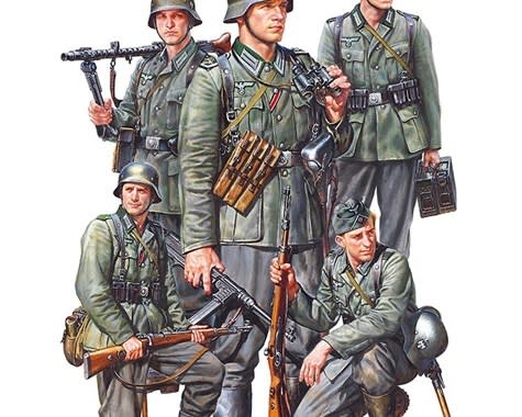 TAM35371 1/35 SCALE GERMAN INFANTRY SET MID WW2 PLASTIC MODEL KIT