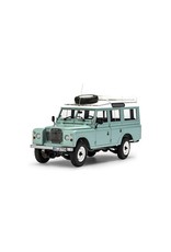 REVELL RMX854498 1/24 SCALE LAND ROVER SERIES 3 109