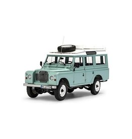 REVELL RMX854498 1/24 SCALE LAND ROVER SERIES 3 109