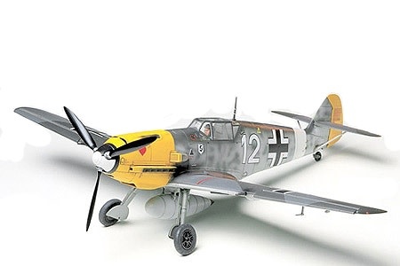 TAM61063 1/48 MESSERSCHMITT BF109E-4/7 TROPICAL PLASTIC MODEL KIT