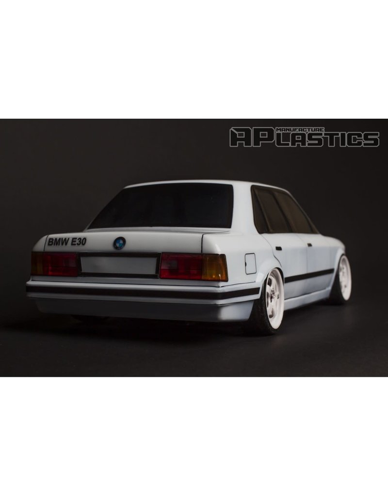 APLASTICS APS0003 1/10 BMW E30 SEDAN BODY: CLEAR