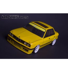 APLASTICS APS0003 1/10 BMW E30 SEDAN BODY: CLEAR