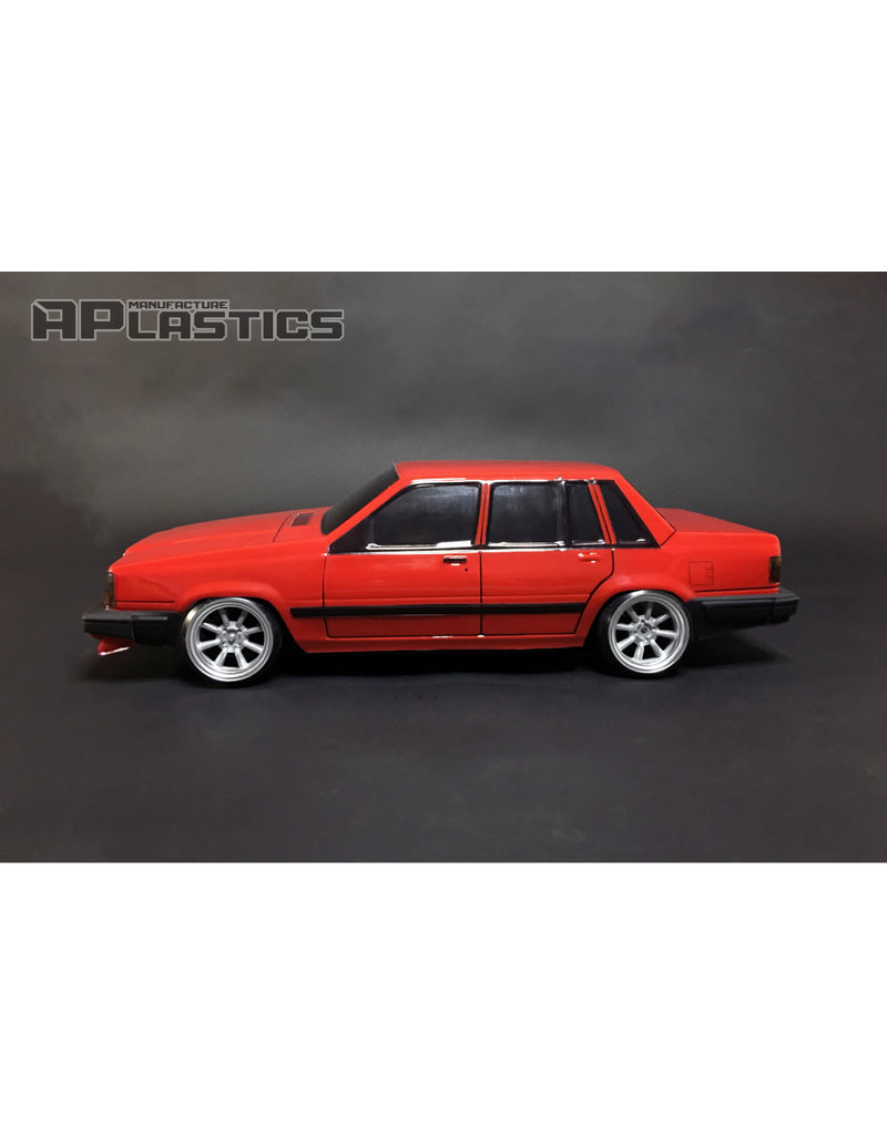 APLASTICS APS0045 1/10 VOLVO 740 BODY: CLEAR