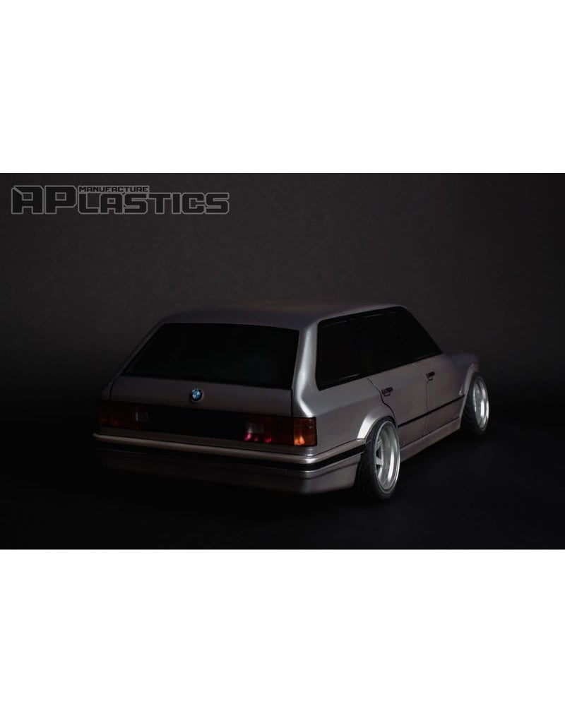 APLASTICS APS0004 1/10 BMW E30 WAGON BODY: CLEAR