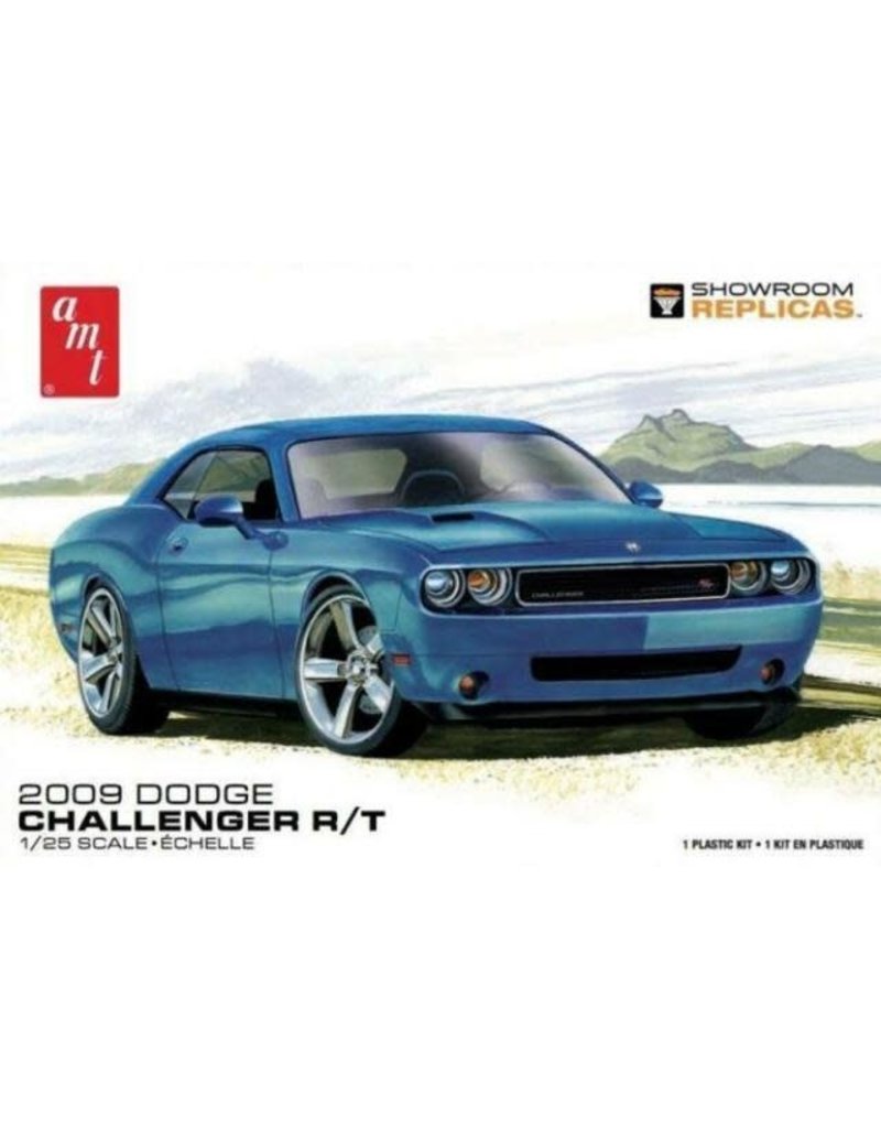 AMT AMT1117 1/25 2009 DODGE CHALLENGER R/T PLASTIC MODEL KIT