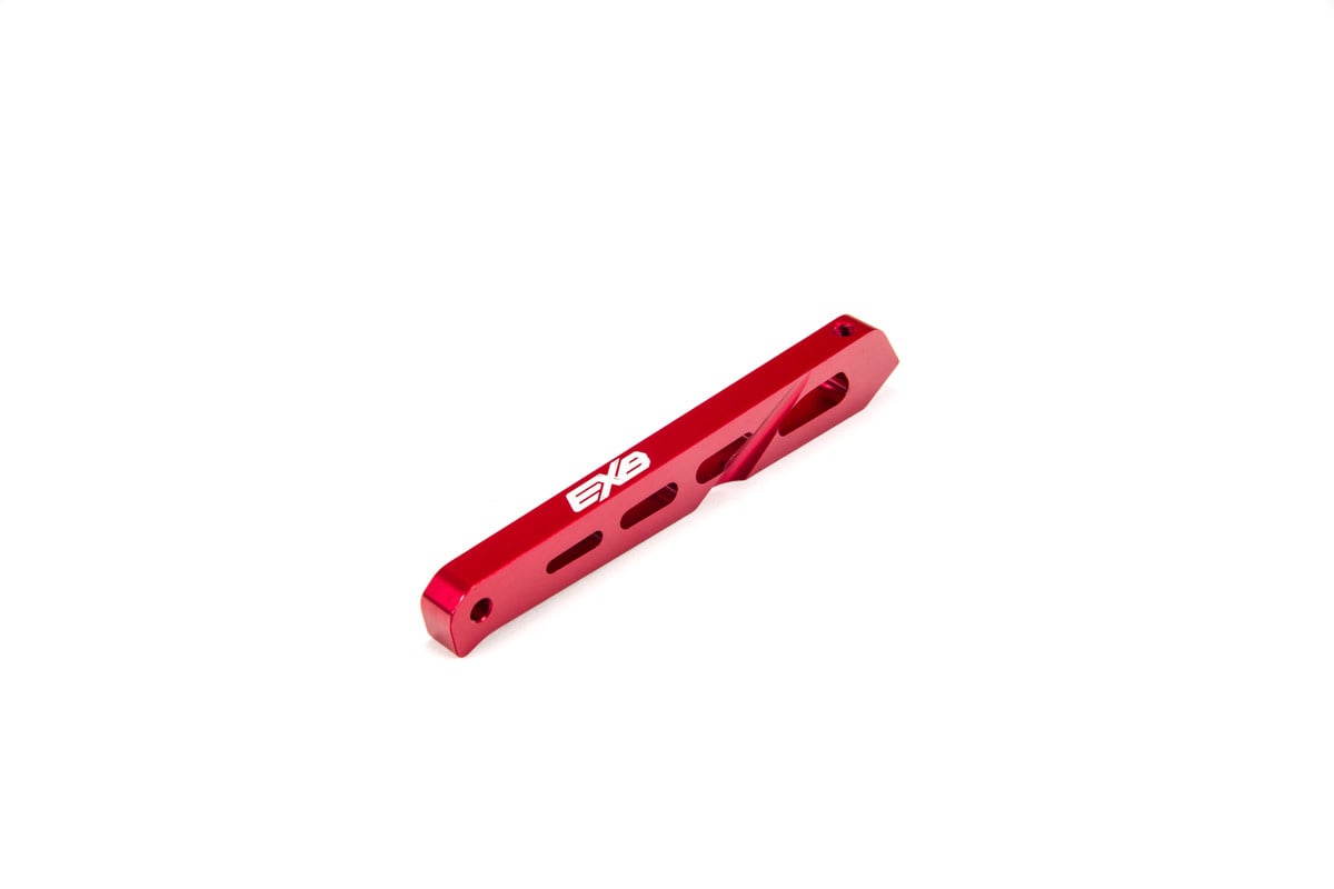 ARA320566 REAR CENTER CHASSIS BRACE ALUMINUM 87MM RED