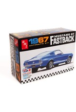 AMT AMT1241 1/25 1967 FORD MUSTANG GT FASTBACK PLASTIC MODEL KIT