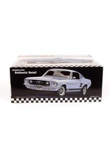 AMT AMT1241 1/25 1967 FORD MUSTANG GT FASTBACK PLASTIC MODEL KIT