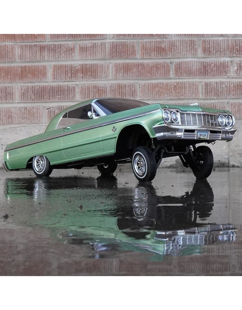 REDCAT RACING 64 IMPALA CANDY CHROME GREEN