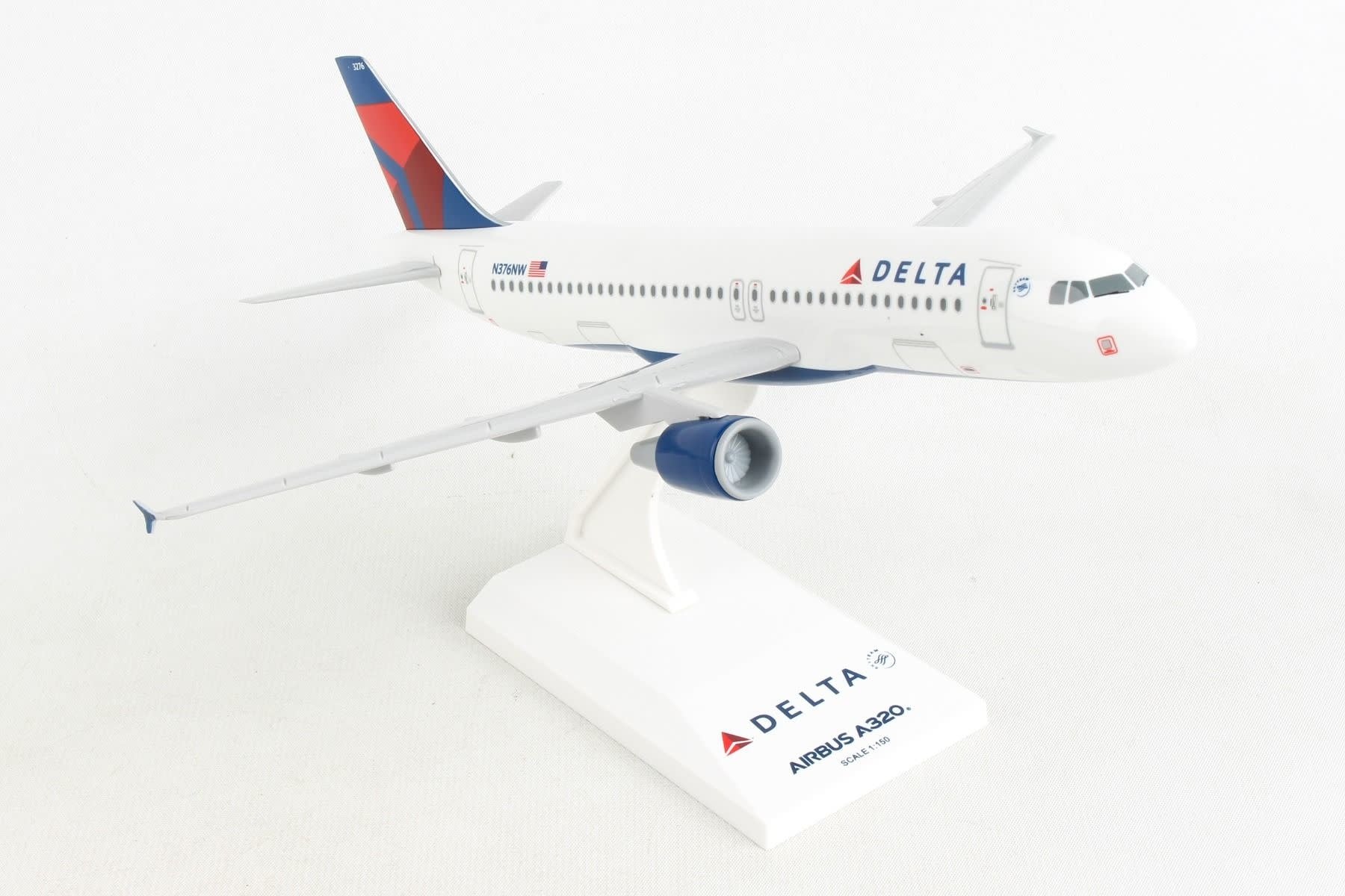 SKR519 1/150 DELTA 320 NEW LIVERY REG#N376NW