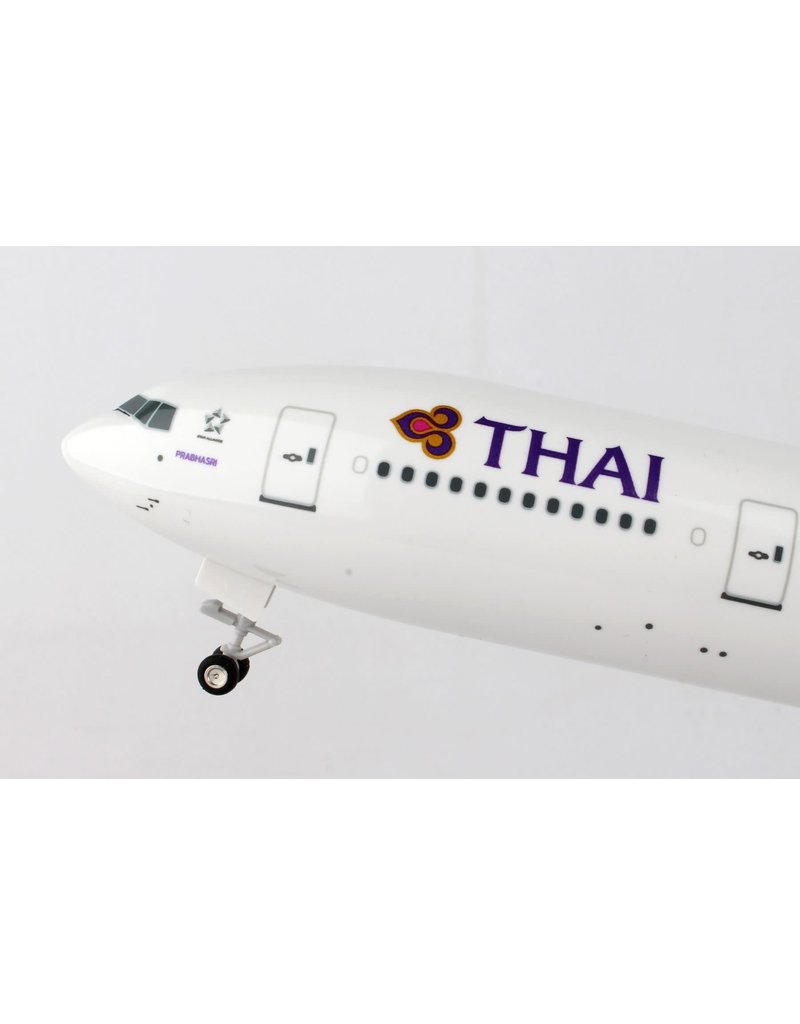SKYMARKS SKR944 1/200 THAI 777-300 W/ GEAR