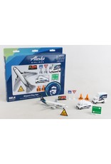 REALTOY RT3991-1 ALASKA AIRLINES AIRPORT PLAY SET NEW LIVERY