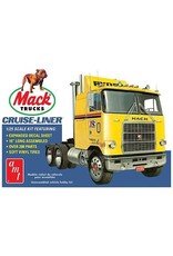 AMT AMT1062 1/25 MACK CRUISE-LINER SEMI TRACTOR PLASTIC MODEL KIT