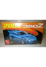 AMT AMT1220M 1/25 2006 NISSAN 350Z PLASTIC MODEL KIT