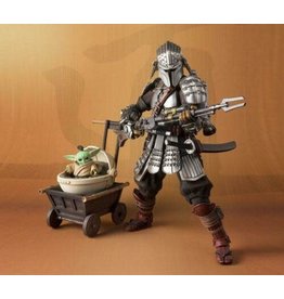 BANDAI BAS62093 TAMASHII NATIONS STAR WARS RONIN MANDALORIAN (BESKAR ARMOR) & GROGU FIGURE SET