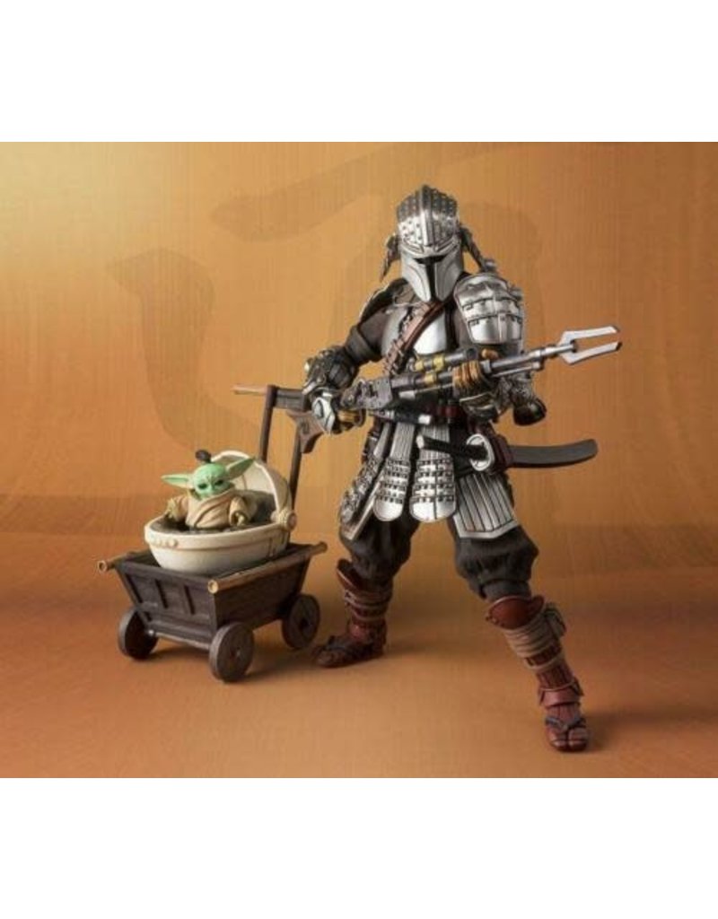 BANDAI BAS62093 TAMASHII NATIONS STAR WARS RONIN MANDALORIAN (BESKAR ARMOR) & GROGU FIGURE SET