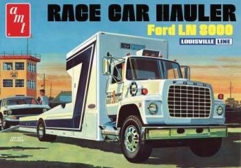 AMT1316 1/25 FORD LN 8000 RACE CAT HAULER PLASTIC MODEL KIT