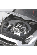 TAMIYA TAM24300 1/24 NISSAN GT-R PLASTIC MODEL KIT
