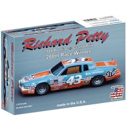 SALVINO'S JR MODELS SJMRPGP1984D 1/24 RICHARD PETTY 1984 PONTIAC GRAND PRIX 200TH RACE WINNER PLASTIC MODEL CAR KIT