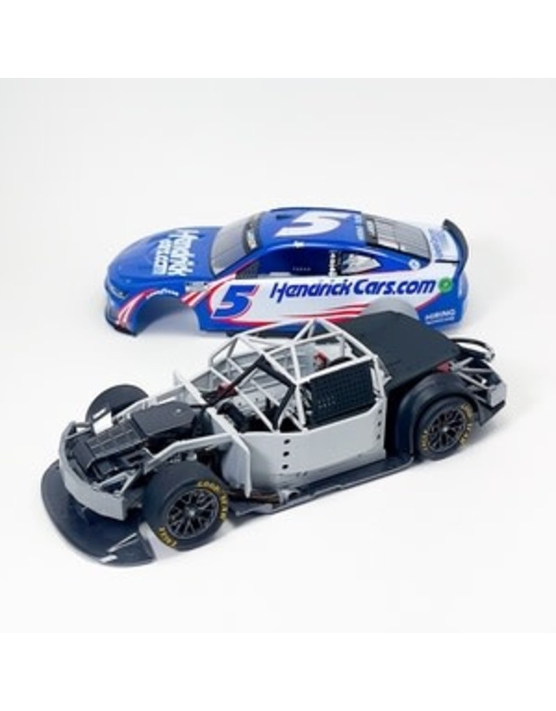 SALVINO'S JR MODELS SJMHMC2022KLP 1/24 HENDRICK MOTORSPORTS KYLE LARSON 2022 CAMARO PLASTIC MODEL CAR KIT