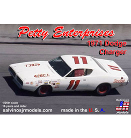 SALVINO'S JR MODELS SJMPEDC1971DA 1/24 PETTY ENTERPRISES 1971 DODGE CHARGER FLATHOOD PLASTIC MODEL CAR KIT