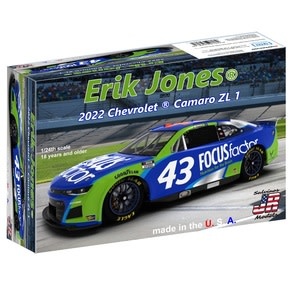 SJMPGC2022EJP 1/24 GMS RACING ERIK JONES 2022 CAMARO - PRIMARY LIVERY PLASTIC MODEL KIT