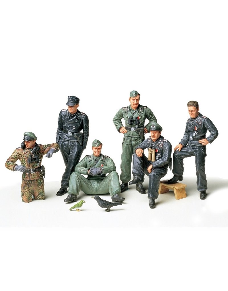 TAMIYA TAM35201 1/35 GERMAN TANK CREW AT REST PLASTIC MODEL KIT