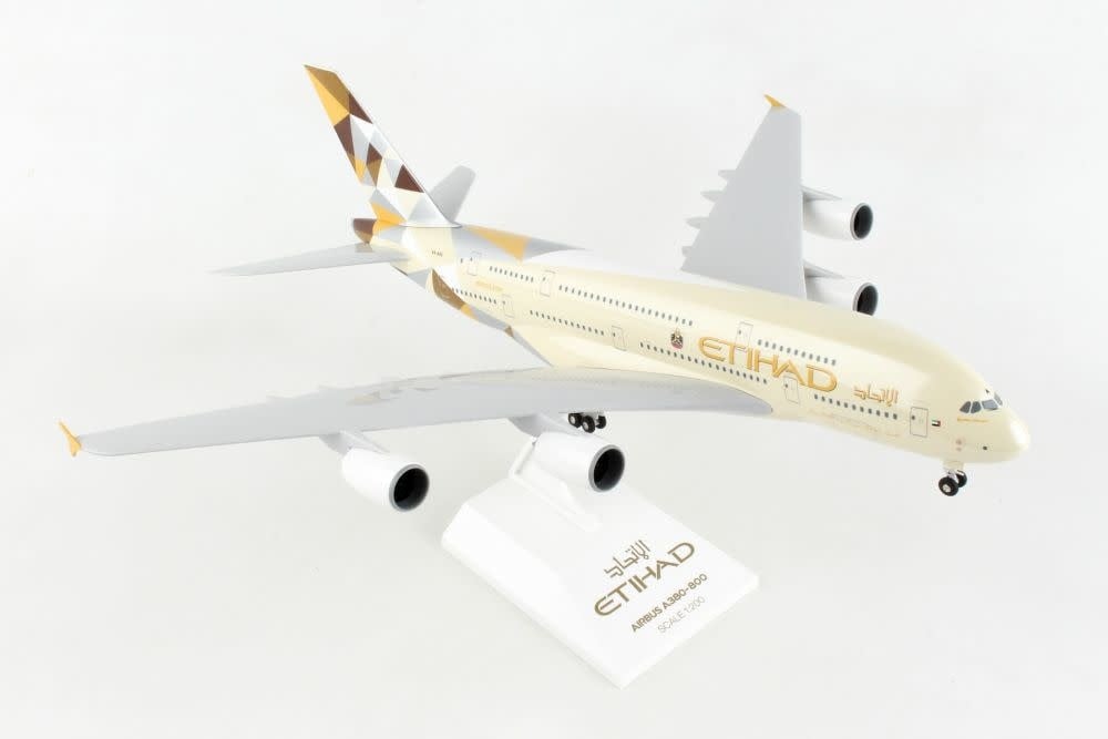 SKR840 1/200 ETIHAD W/GEAR A380-800
