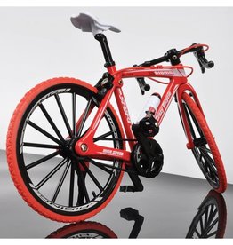 IMEX IMX4661 1/10 SCALE BIKE RED