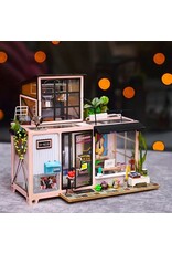 ROBOTIME ROEDG130 DIY MINIATURE HOUSE: KEVIN'S STUDIO
