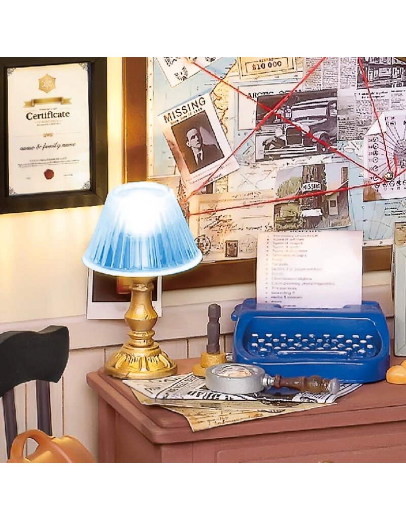 ROBOTIME ROEDG157 DIY MINIATURE HOUSE: MOSE'S DETECTIVE AGENCY